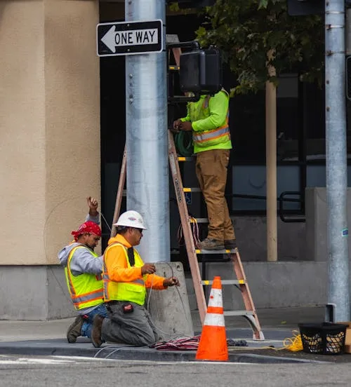 Excellent Sign Group field installation